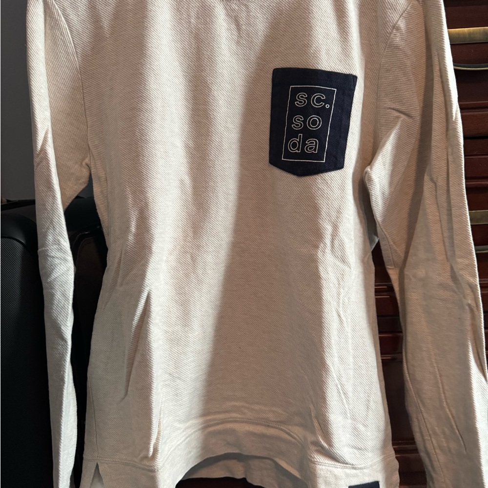 Scotch & Soda Men's Cream Long Sleeve Tee with Black Pocket